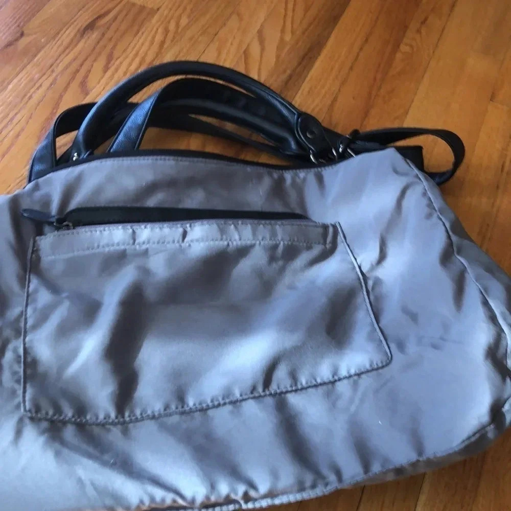 Army green crossbody bag - Picture 6 of 9